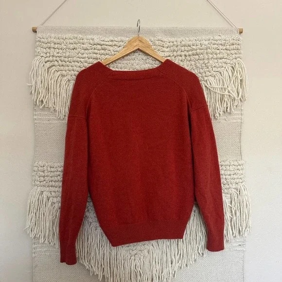 Everlane V-Neck Cashmere Sweater - Medium - Picture 4 of 5